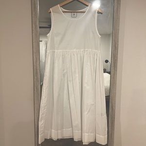 Son De Flor White Sleeveless Petticoat